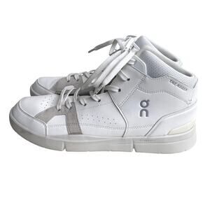 On Mens The Roger Clubhouse Mid Sneaker 11